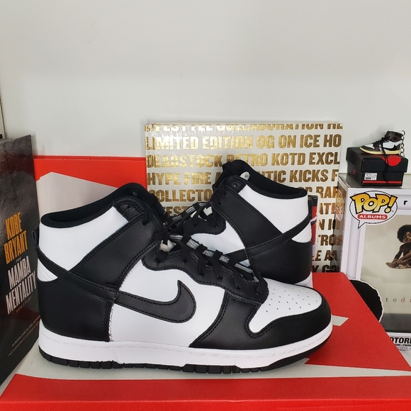 Nike Dunk High Panda - Picture 1 of 3